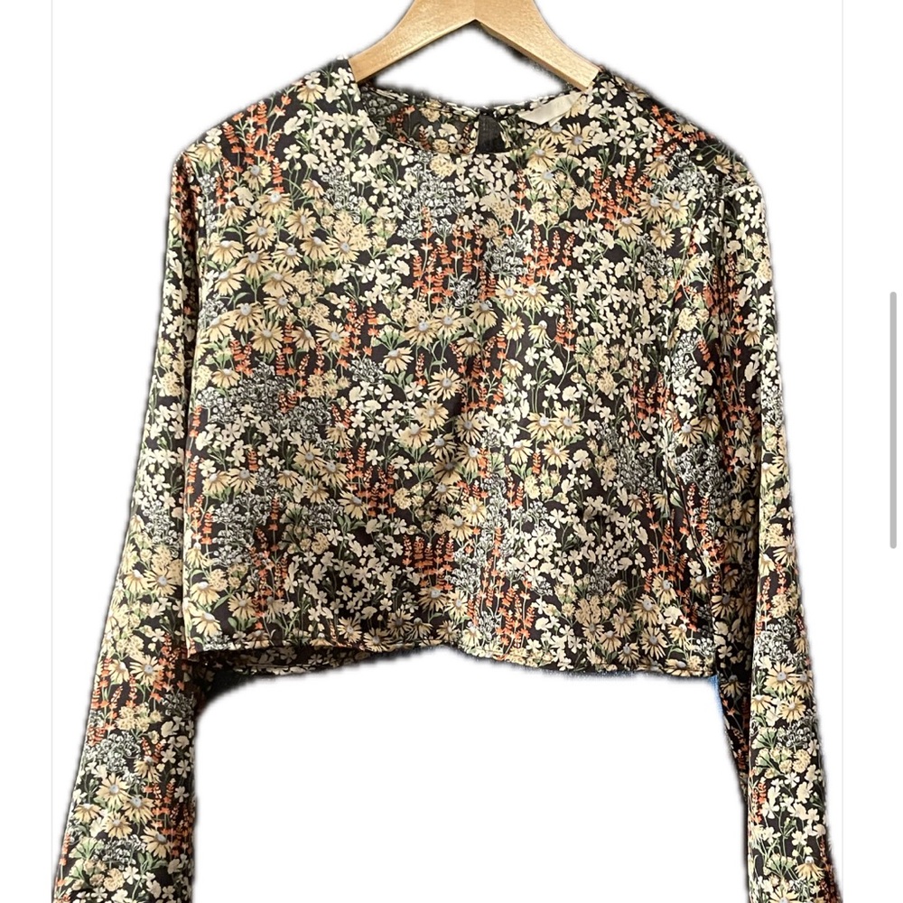 H&M Multicolor Floral Blouse - Picture 2 of 3